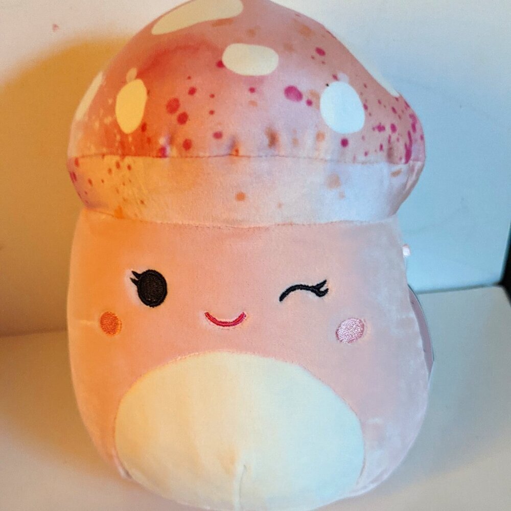 NWT 8" Molly Mushroom Squishmallows Pink Wink Plush Stuffed Animal Pillow Easter